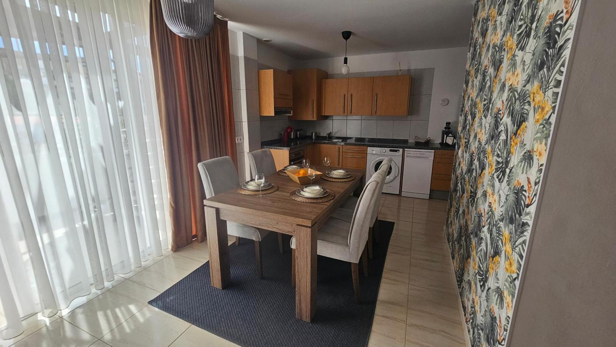 Ocean Breeze Retreat Appartement San Miguel de Abona Buitenkant foto